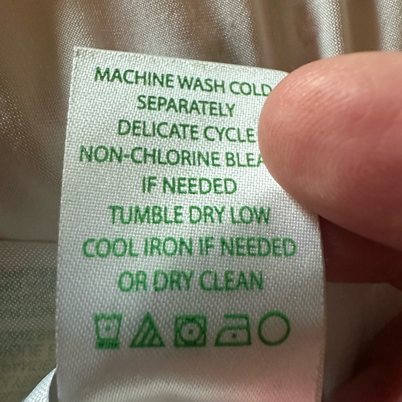 Lilly Pulitzer Sleeveless Colorful Lined Dress With Zip Up Back. Size Medium - Picture 4 of 9